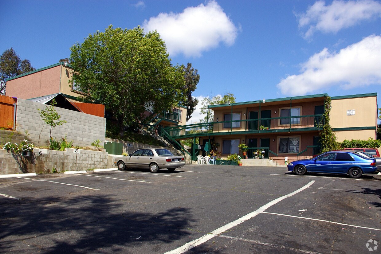 Building Photo - Lemona Avenue Apartments