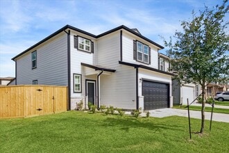 Building Photo - 10703 Cora Breeze Ln