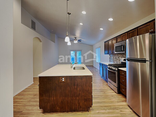 Foto del edificio - 1285 W Verbena Dr