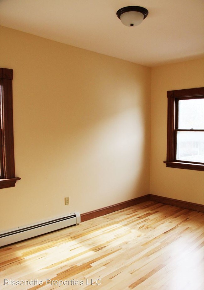 Foto del edificio - 46 N Champlain St