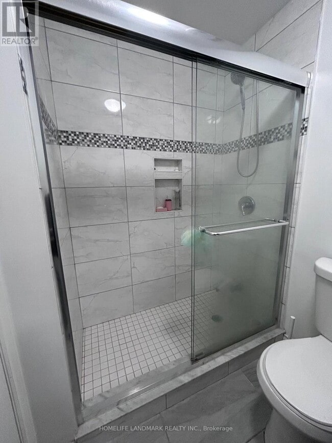 Building Photo - 45 Briggs Ave