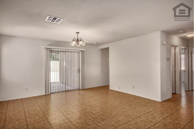 Foto del edificio - 3Bed/2Bath House in Buckeye! Ready for Immediate Move-In!