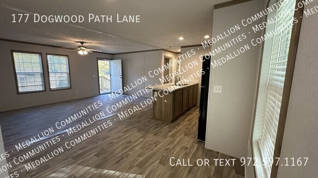 Foto del edificio - 177 Dogwood Path Ln