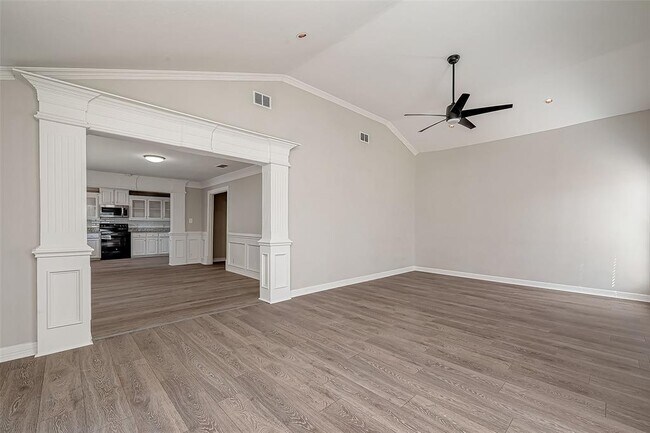 Foto del edificio - 5831 Annunciation St
