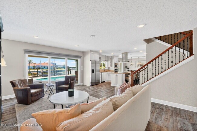 Foto del edificio - 244 Andros Ave