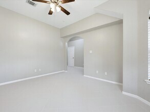 Building Photo - 4619 Schiller Park Ln