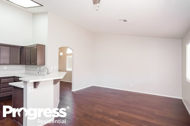 Building Photo - 7182 Cloud View Cir