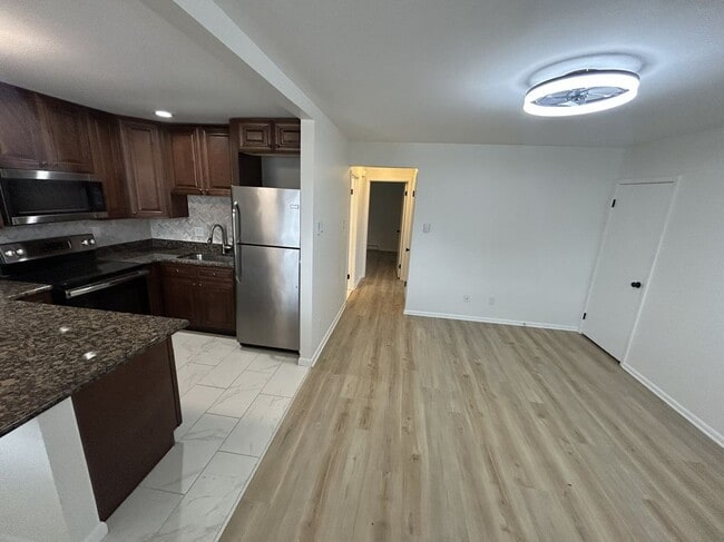 Foto del edificio - 3200 W Brigantine Ave