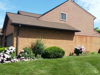 Building Photo - 3898 Old Creek Rd