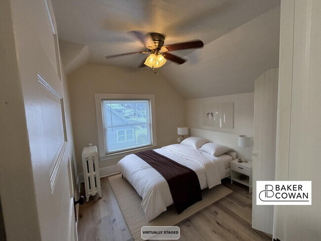 Foto del edificio - 428 Ideal St