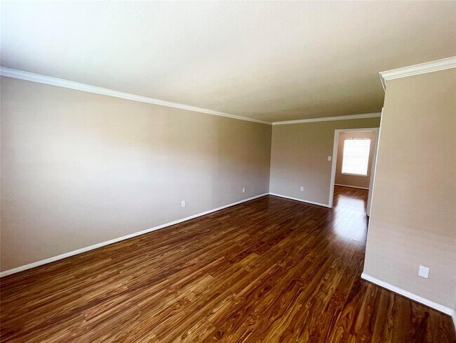 Foto del edificio - 9303 Hammerly Blvd