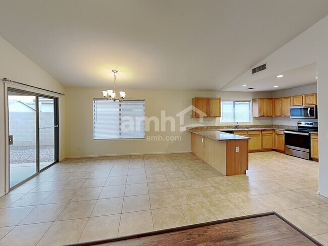 Foto del edificio - 14943 N 133rd Ln