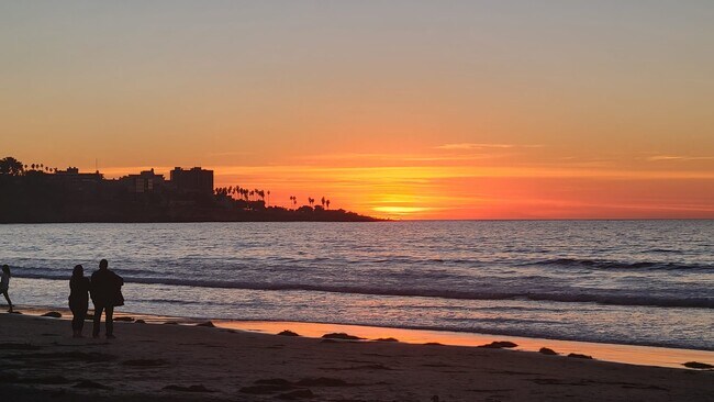 Puesta de sol desde La Jolla Shores. - 9505 Easter Way
