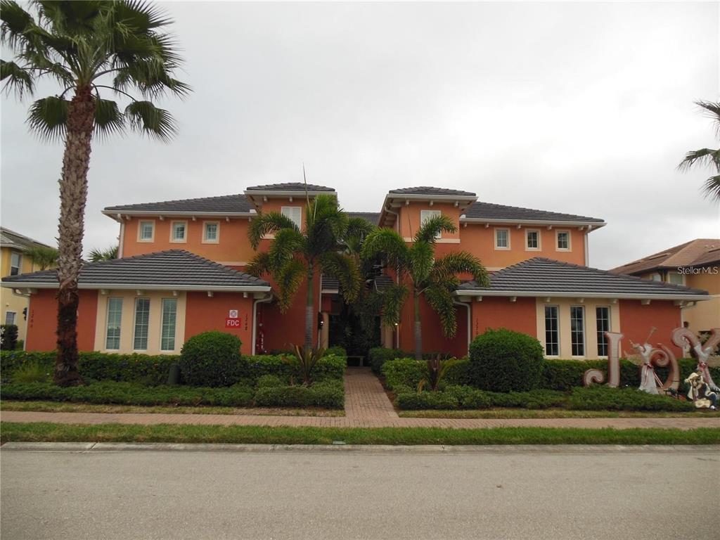 Foto principal - 1266 Riverscape St