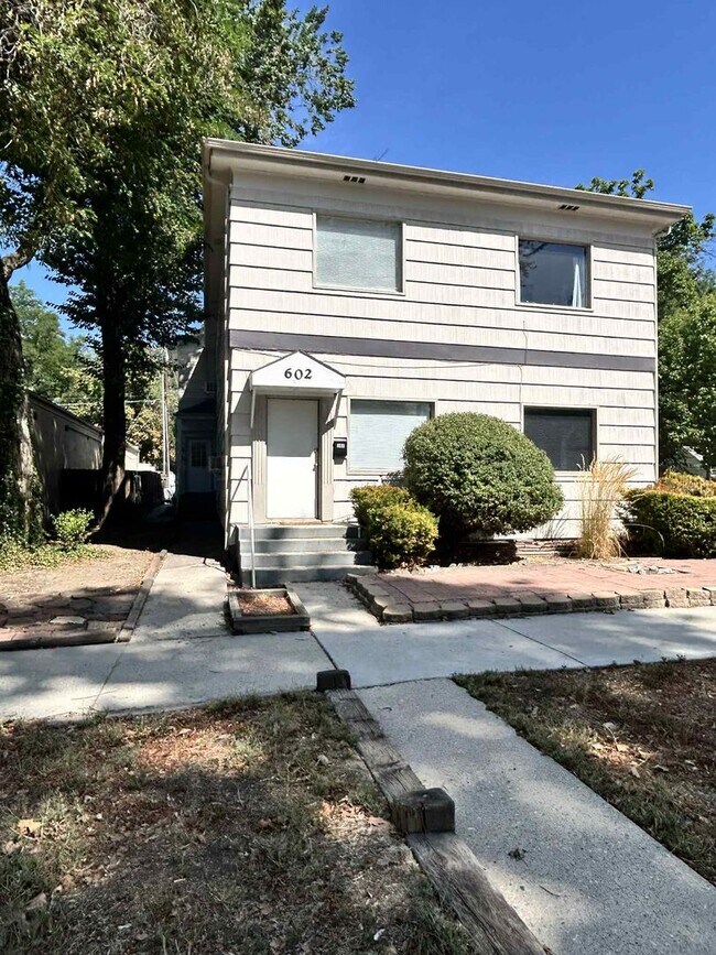 Foto del edificio - Charming 1 Bedroom, 1 Bath Apartment in Downtown Boise
