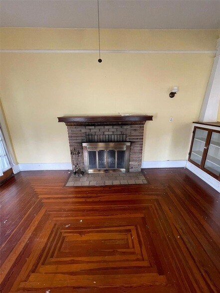Foto del edificio - 670 Avenue B NW