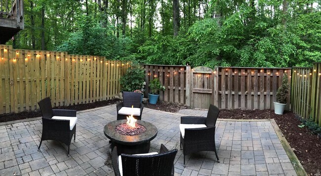 Foto del edificio - 11726 Mossy Creek Ln