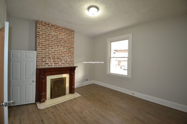 Building Photo - Updated 3 Bedroom in the Incline District