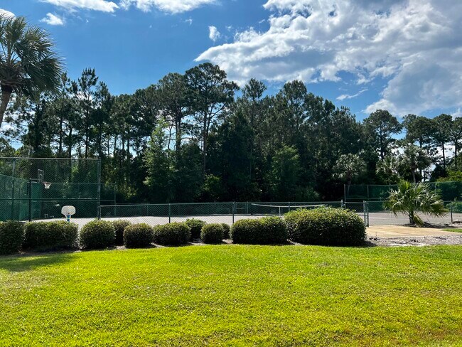 Building Photo - 178 Pelican Bay Dr
