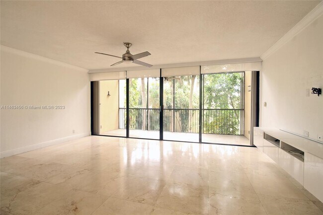 Foto del edificio - 2941 SW 87th Ave