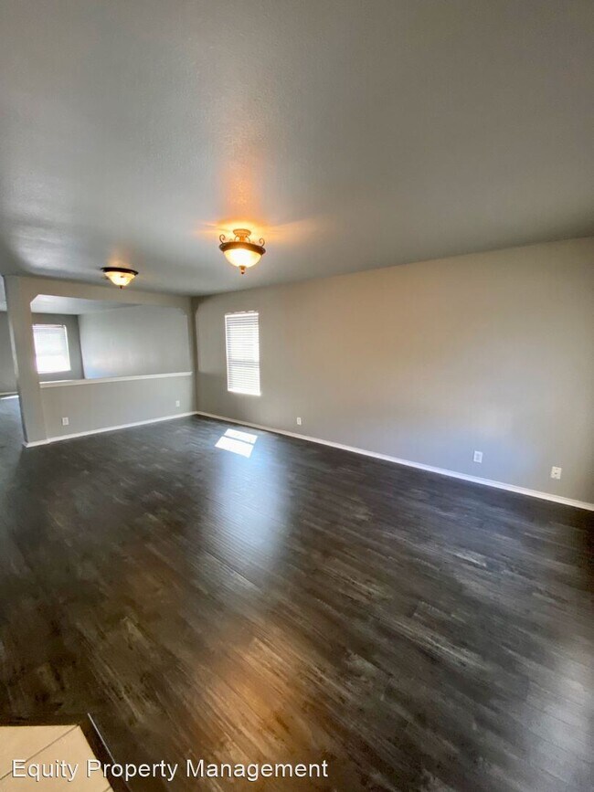 Foto del edificio - 3 br, 2 bath House - 7930 Cypress Crown