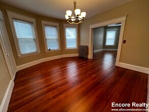 Building Photo - 759 Boylston St