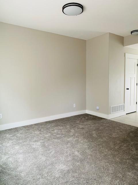 Building Photo - 660 S Saturn Ave, unit c