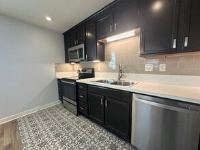 Building Photo - 1717 S Louisiana St