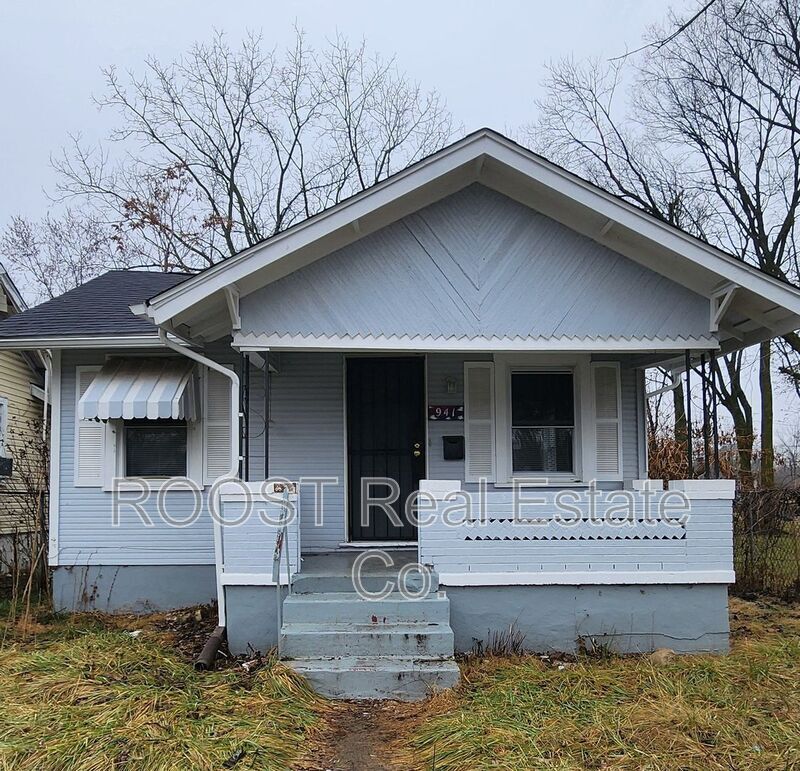 Primary Photo - 941 Westwood Ave