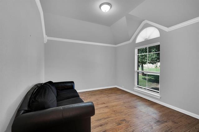 Foto del edificio - 8209 Holly Hock Dr