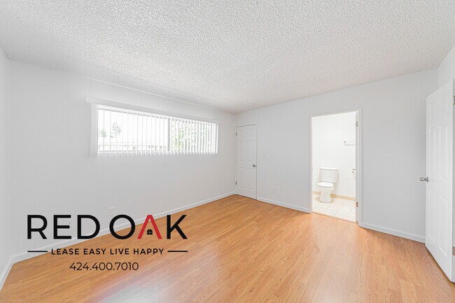 Foto del edificio - 8828 Memory Park Ave