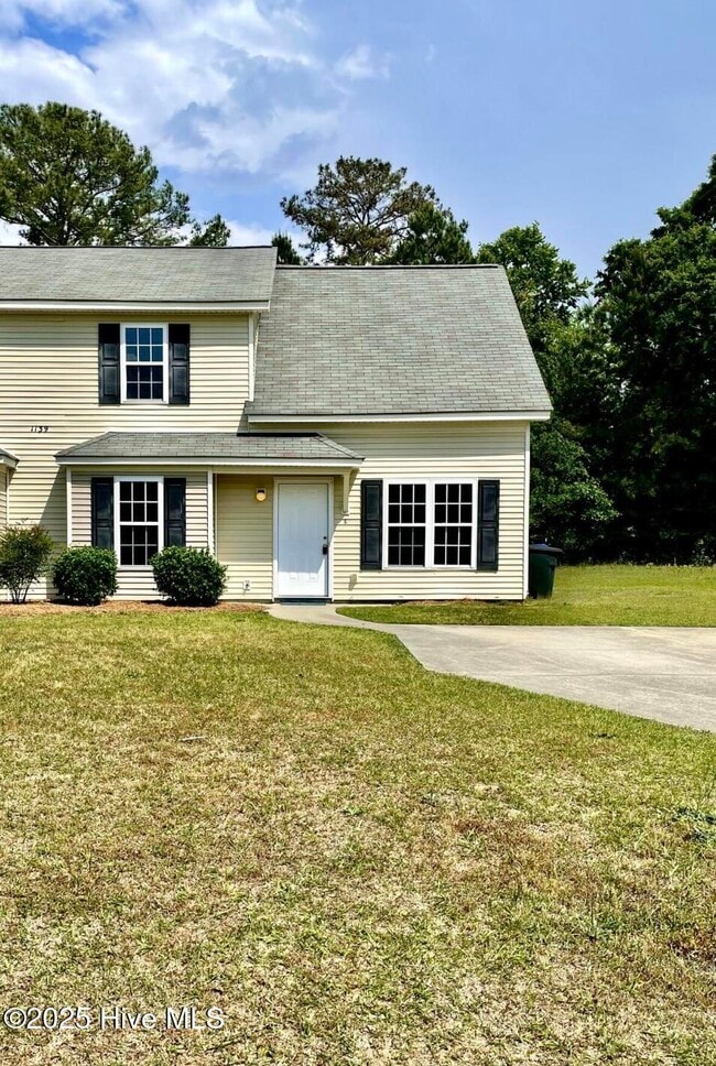 Building Photo - 1139 Brownlea Dr