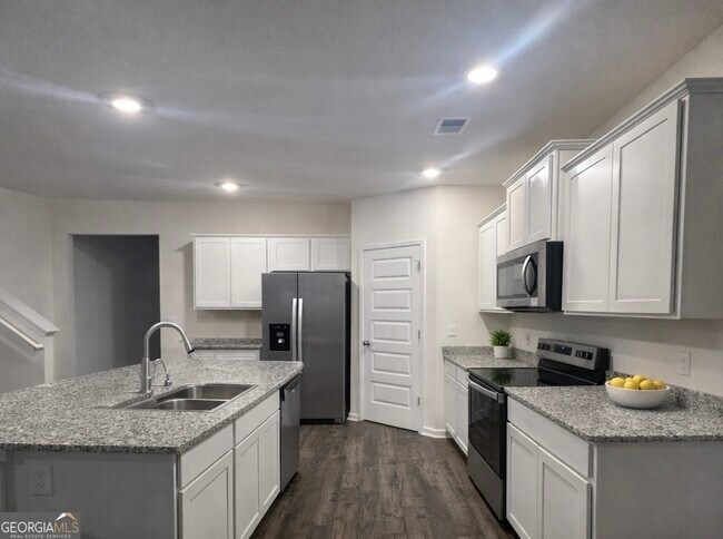 Foto del edificio - 362 Friendship Oak Wy