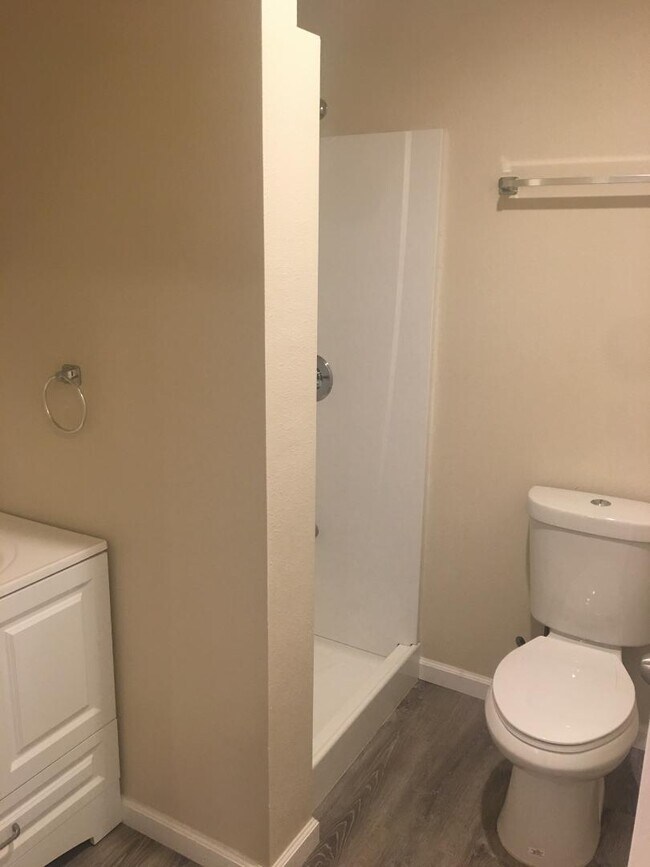 Foto del edificio - 91-1728 Ala Loa Street - B ( Upstairs )