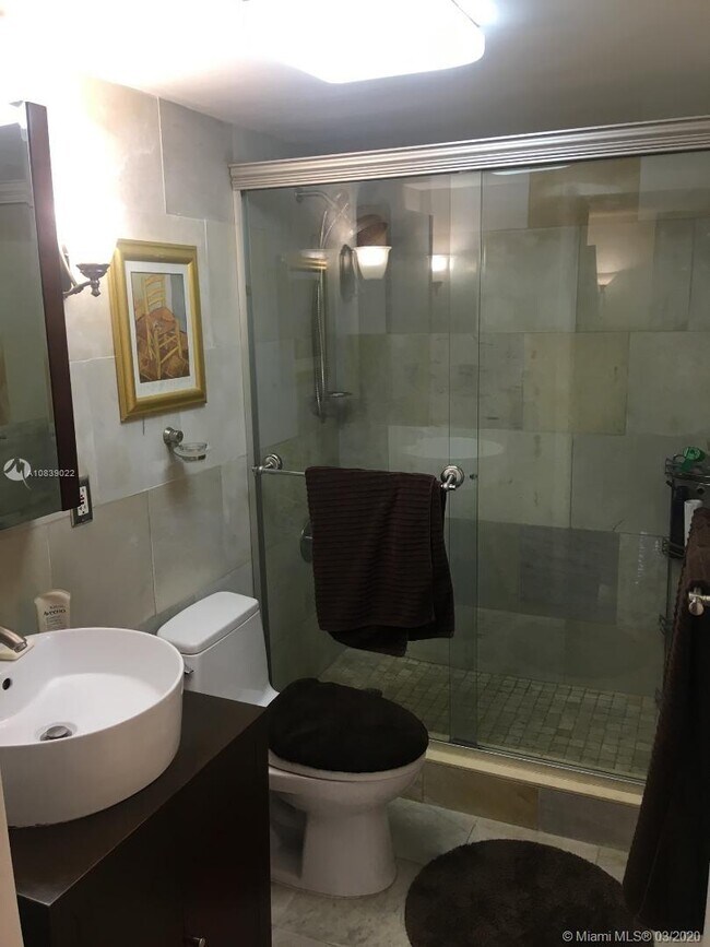 465 Ocean Dr Unit 302, Miami Beach, FL 33139 - Condo for ...