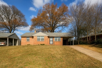 Building Photo - 4034 Rhodes Ave