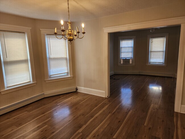 Foto del edificio - 36 Hudson Ave