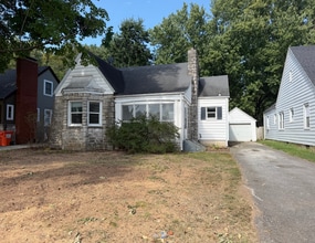 Building Photo - 1821 S Florence Ave
