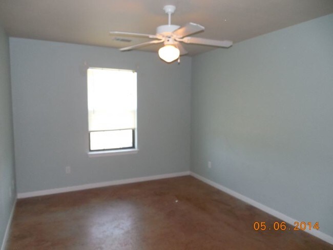 Building Photo - 295 Co Rd 4450