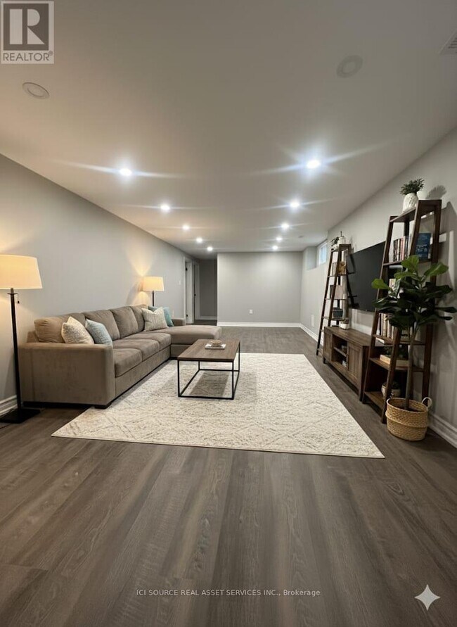 Photo du bâtiment - 44 Patterson Ave