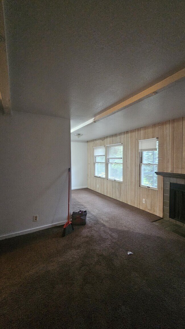 Building Photo - 1138 Arcadian Ave