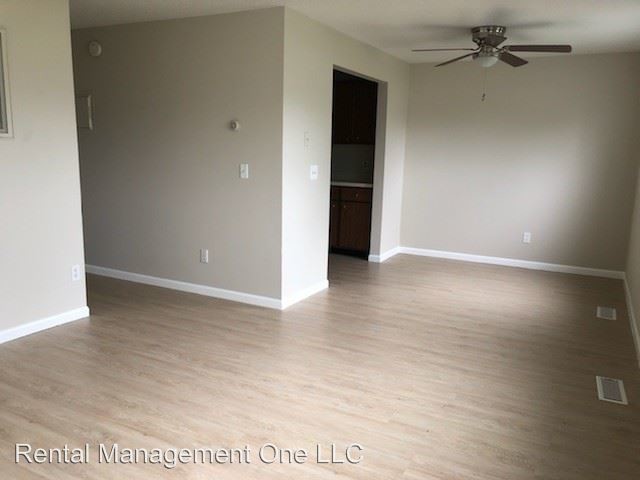 Building Photo - 3359 Mahoney Dr