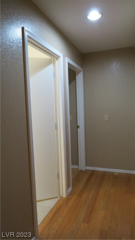 Foto del edificio - 2704 Legend Dr