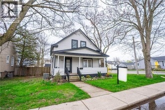 Building Photo - 793 Steele St