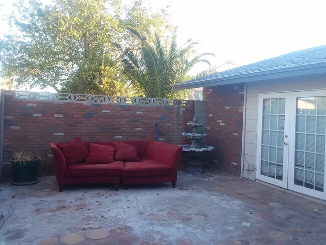 Building Photo - 401 Cactus Bloom Ln