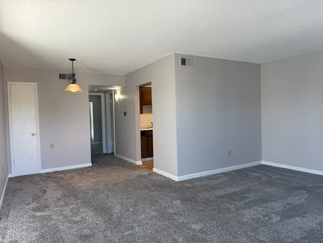 Building Photo - 11271 Florida Blvd