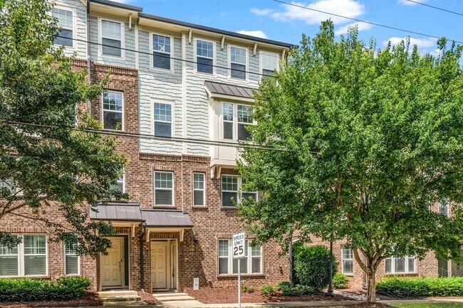 Foto del edificio - Move-in Ready Downtown Raleigh Condo - Walk to Seaboard Station!