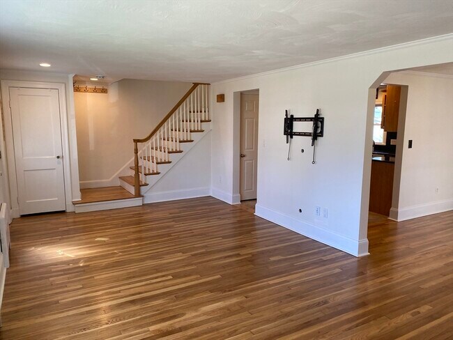 Building Photo - 1567 Great Plain Ave