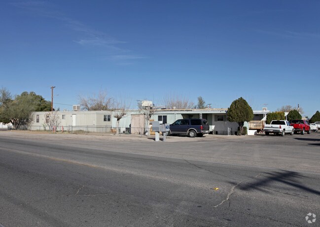 Foto del edificio - Mobile Home Park - 24 Spaces