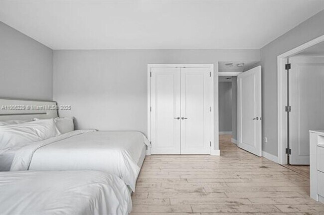 Foto del edificio - 1435 Brickell Ave